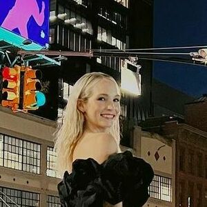 Candice King