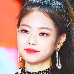 Jennie | BLΛƆKPIИK