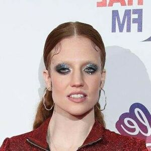 Jess Glynne