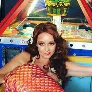 Lindy Booth