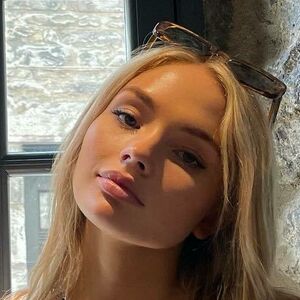 Natalie Alyn Lind