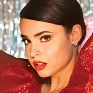 Sofia Carson