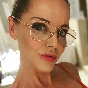 Stephanie Waring